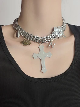 Ожерелье для женщин Аксессуары Y2k Металлический Крест Ожерелье с подвеской в виде Цветка любви Винтажный дизайн Колье Ожерелья для женщин Тренд 2023 года