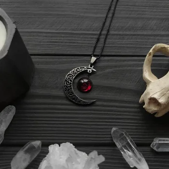 Ожерелье с полумесяцем в готическом стиле для женщин, красная подвеска в темном стиле, жуткий амулет ведьмы, Полумесяц, Луна, украшения ручной работы