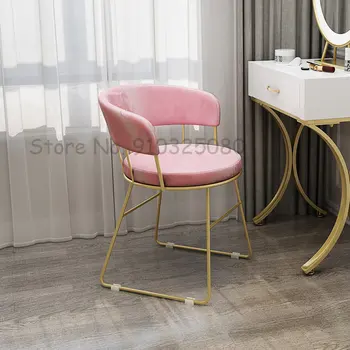 Современные бархатные обеденные стулья Мебель для гостиной Туалетный столик Табурет Домашний дизайнер Простой макияж для спальни стулья со спинками